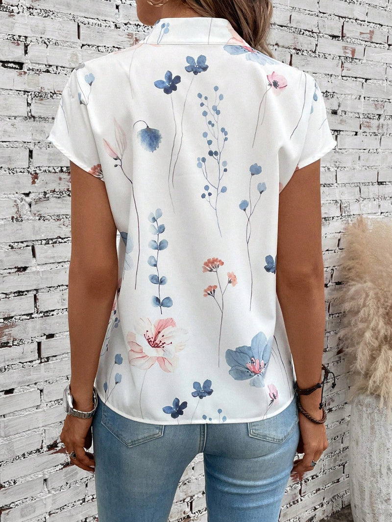 Blusa Floral Detalhe De Botão