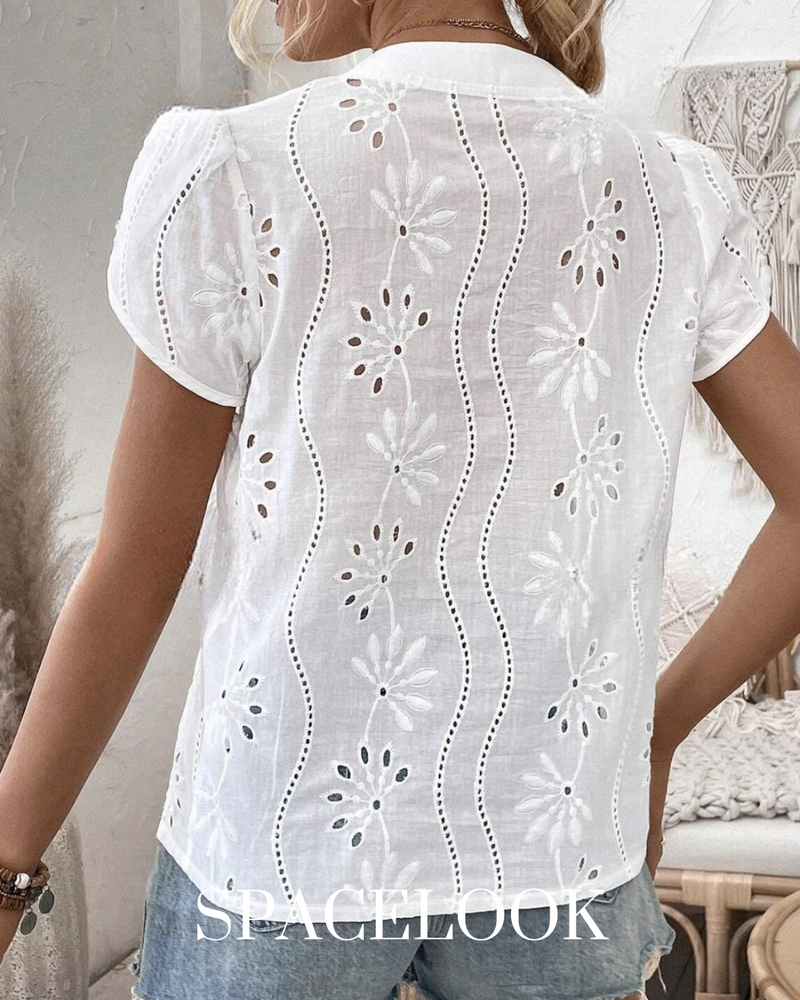 Blusa de lese com manga pétala