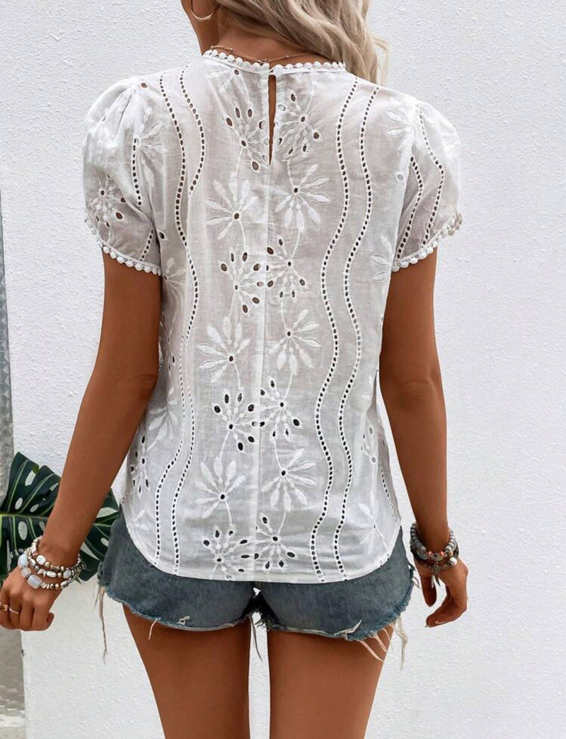 Blusa de lese com manga pétala