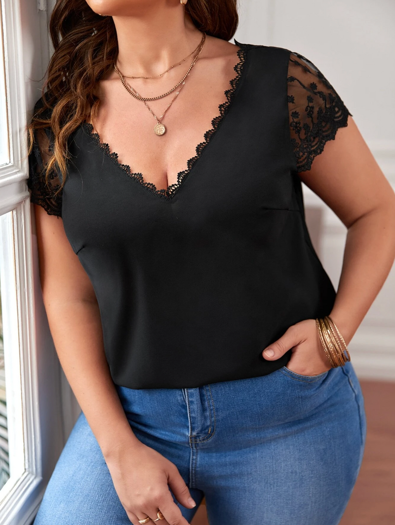 Blusa com Renda Italiana